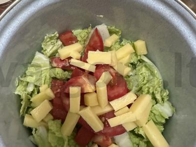 Skanus salotas su vištiena Žingsnis 4