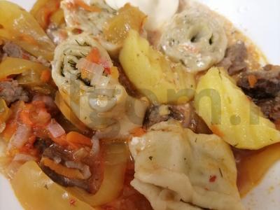 Neįprastas lagmanas pagrindine nuotrauka