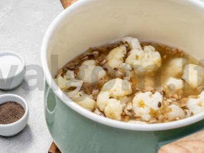 Žiedinių kopūstų sriuba-pyragas su grybais Žingsnis 2