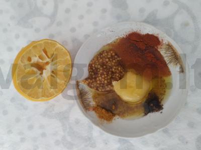 Multivitaminų salotas su aštriu alyvuogių aliejaus padažu Žingsnis 2