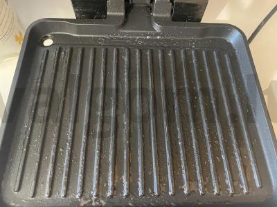 Originalus dešrelių pateikimas tešloje elektriniame grilyje Žingsnis 7