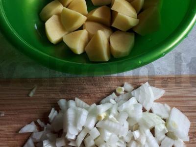 Upėtakio sriuba su dilgėlėmis ir žaliu svogūnu Žingsnis 2