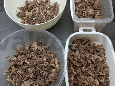 Šaltiena iš kiaulienos kulno ir jautienos pečių Žingsnis 5