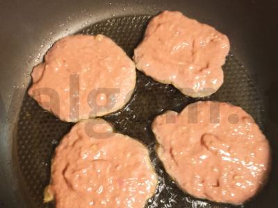 Kepenėlių blynai su žaliais žirneliais Žingsnis 3