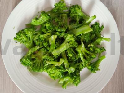 Brokolių receptas keptuvėje pagrindine nuotrauka