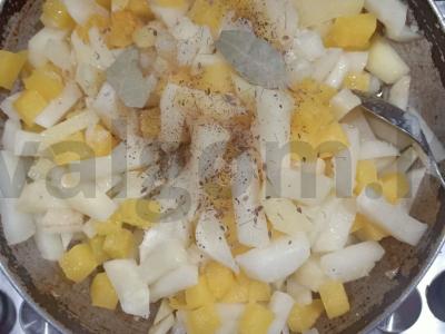 Keptos bulvės su cukinijomis Žingsnis 3