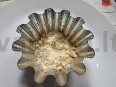 Raudonųjų serbentų ir bananų krambolas Žingsnis 2