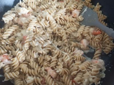 Makaronai su krevetėmis pagrindine nuotrauka