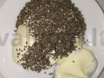 Vaisių salotos su jogurtu ir chia Žingsnis 3