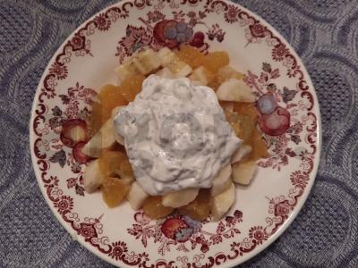 Vaisių salotos su jogurtu ir chia Žingsnis 4