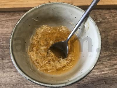 Česnakiniai kvapnūs skrudinti duonos gabaliukai iš Borodino duonos Žingsnis 2