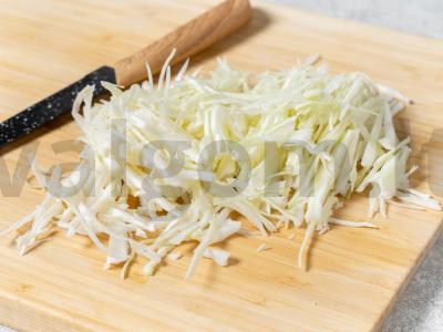 Kopūstų apkepas Žingsnis 1