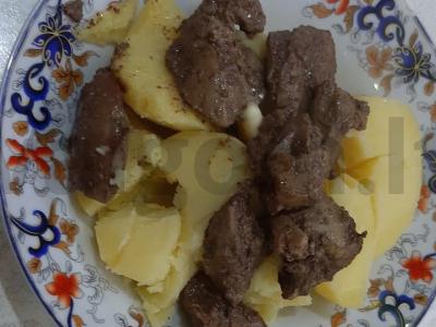 Vištienos kepenėlės grietinėlės svieste pagrindine nuotrauka