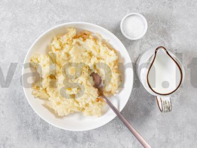 Kystybė su bulvėmis ir pienu Žingsnis 1