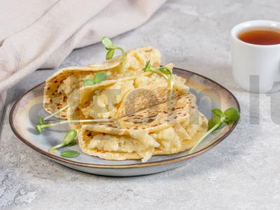 Kystybė su bulvėmis ir pienu pagrindine nuotrauka