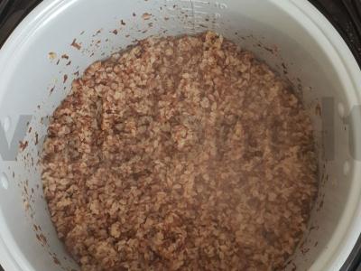 Grikių košė su meatballs Žingsnis 1