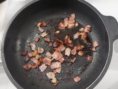 Makaronai su bekonu ir sūriu Žingsnis 3