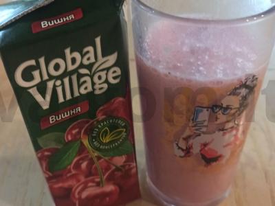 Pieno kokteilis su vyšnių sultimis ir braškėmis Žingsnis 3