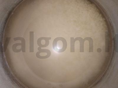 Ryžiai su daržovėmis kaip garnyras prie mėsos Žingsnis 1