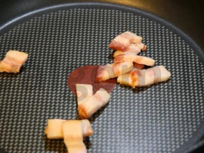 Vokietiškas bulvių salotas su raudonuoju svogūnu Žingsnis 7