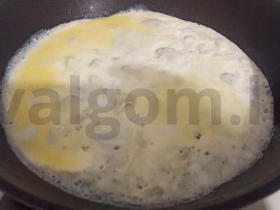 Kiaušinių ritinėliai su lęšiais ir svogūnais Žingsnis 3