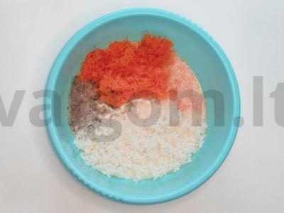 Skani suomiška morkų ir ryžių apkepas Žingsnis 1