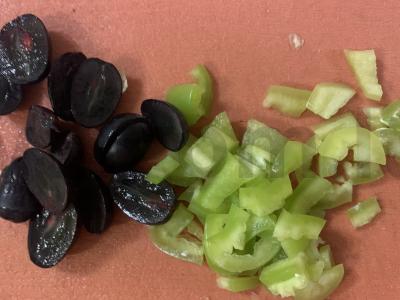 Salotos su vynuogėmis, pistacijomis ir nuggetais Žingsnis 2