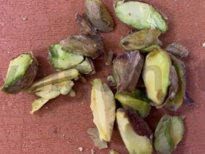 Salotos su vynuogėmis, pistacijomis ir nuggetais Žingsnis 3