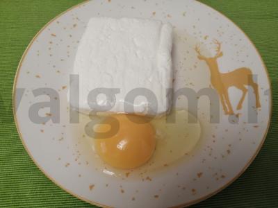 Sūrio blynai „Dietiniai“ Žingsnis 1