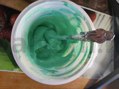 Grietinėlės ledai su žemės riešutais Žingsnis 4