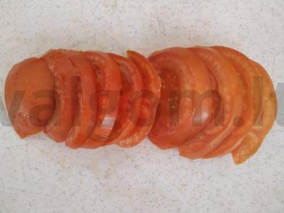 Salotos su marinuota skumbrija, kukurūzais ir granatais Žingsnis 2