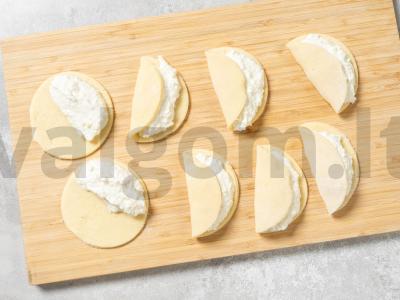 Sūrio pyragėliai su jogurtu Žingsnis 3