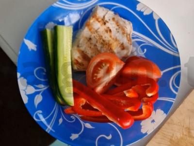 Sveikas vakarienė pagrindine nuotrauka