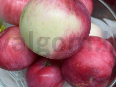 Obuolių tyrė iš trijų ingredientų Žingsnis 1