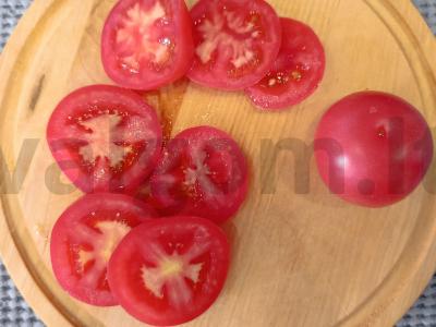 Užkandis su pomidorais ir mocarela Žingsnis 1