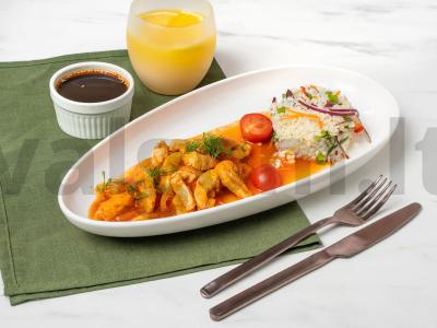 Kalakutienos guliašas su pomidorais savo sultyse pagrindine nuotrauka