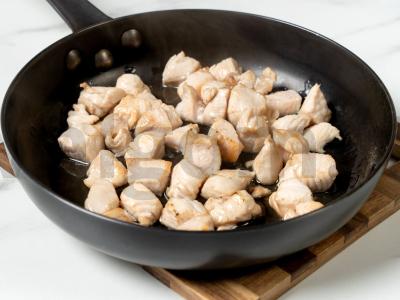 Brokoliai su vištiena Žingsnis 3