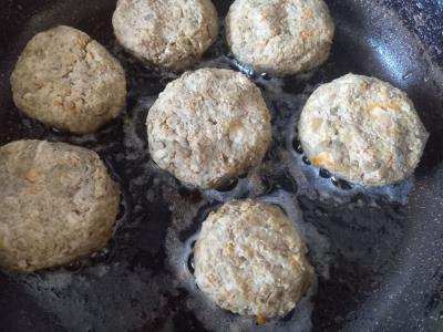 Vegetariškos lęšių kotletai Žingsnis 5