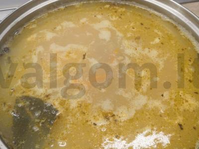 Tradicinė raugintų agurkų sriuba Žingsnis 6