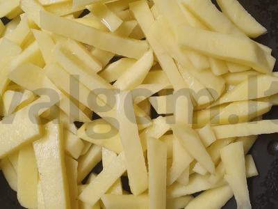 Troškinti daržovės su garstyčiomis ir prieskoniais Žingsnis 1