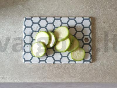 Kepta vištienos krūtinėlė su cukinija ir sūriu Žingsnis 3