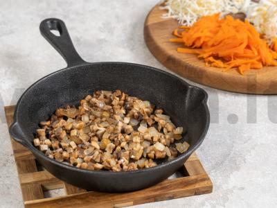 Kalėdų „Eglutės“ salotas Žingsnis 2