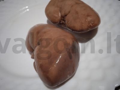 Troškintos kiaulienos inkstai grietinės ir pomidorų padaže Žingsnis 2