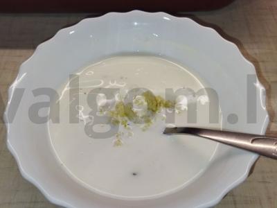 Kaninų mėsa su bulvėmis orkaitėje grietinės padaže Žingsnis 6