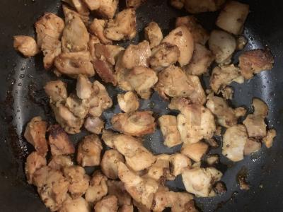 Vištienos šlaunelių filė, kepta lėtoje viryklėje Žingsnis 3