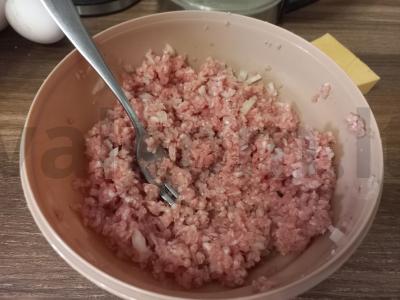 Greita bulvių apkepas su faršu Žingsnis 2