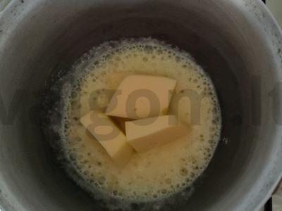 Originalūs kanelloni su mėsa, vištienos kepenėlėmis ir cukinijomis Žingsnis 2