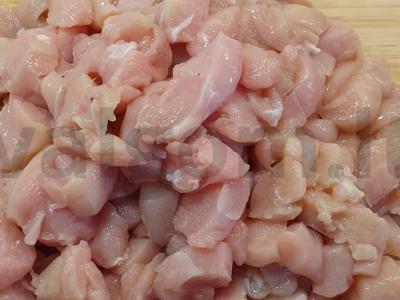 Vištienos filė grietinės ir grybų padaže Žingsnis 1