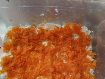 Salotas „Mimoza“ su rūkytomis silkėmis Žingsnis 3