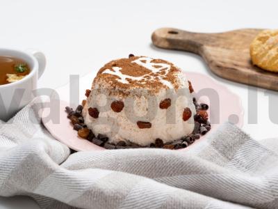 Varškės pyragas su kondensuotu pienu pagrindine nuotrauka